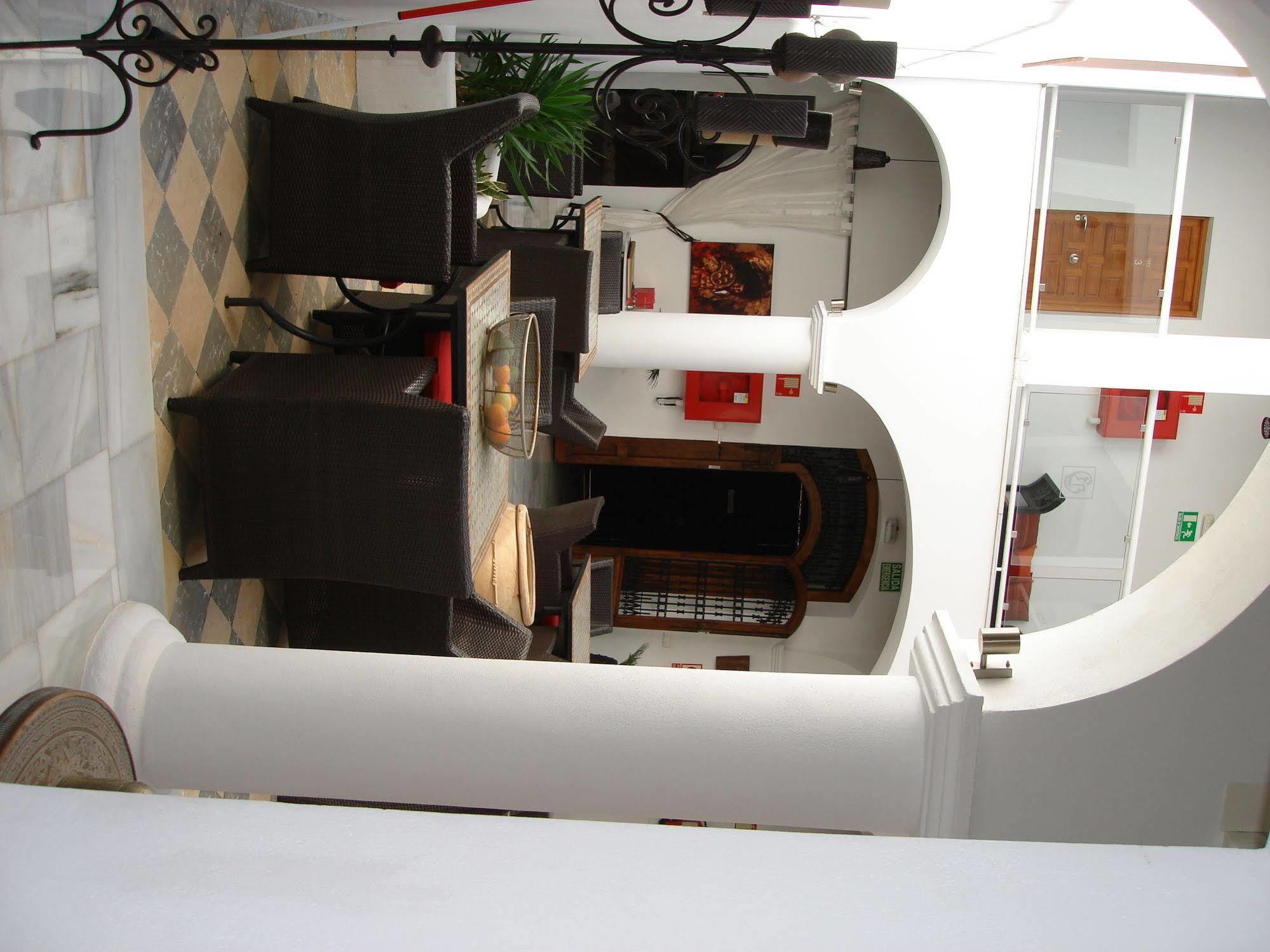 Hotel Palacio Blanco Velez Malaga Exterior foto